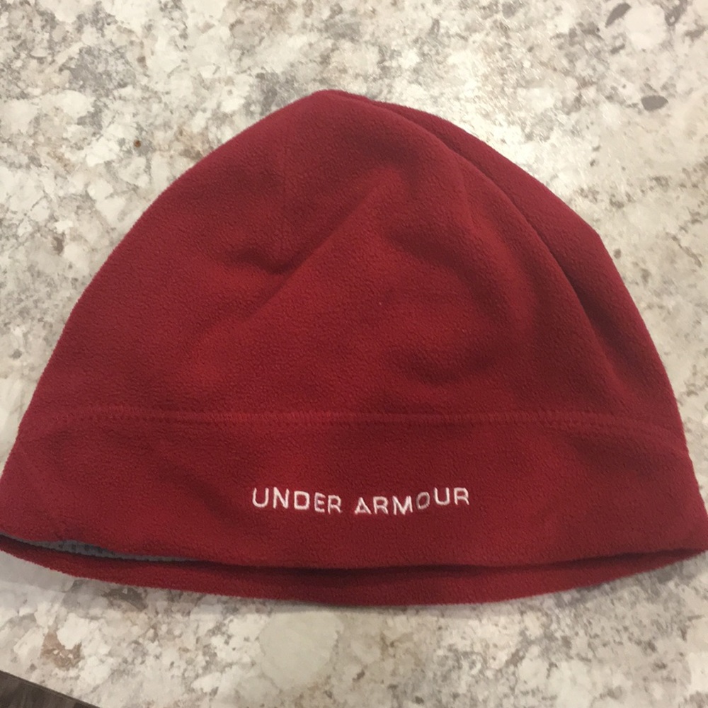 Winter hat - Picture 2 of 3